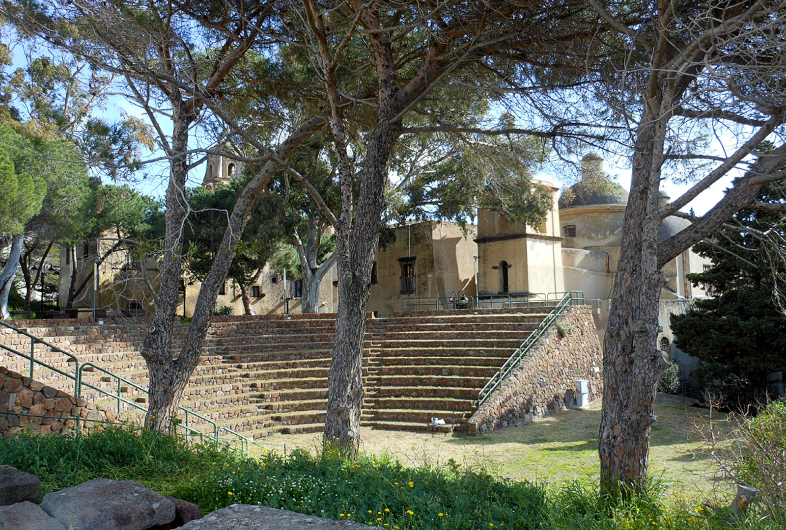 Lipari - Anfiteatro greco romano